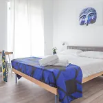 Nonna Pina Art 3* Neapel